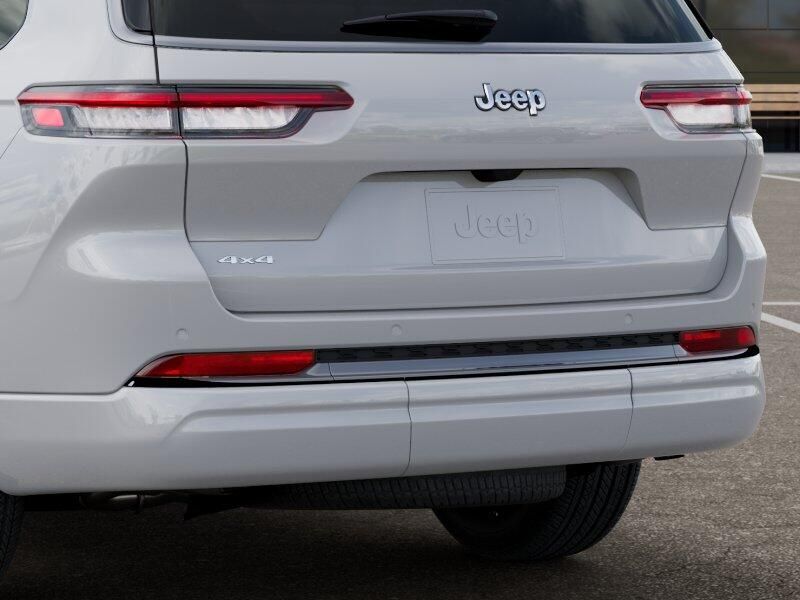 New 2026 Jeep Grand Cherokee L Limited Reserve 4x4Image 34