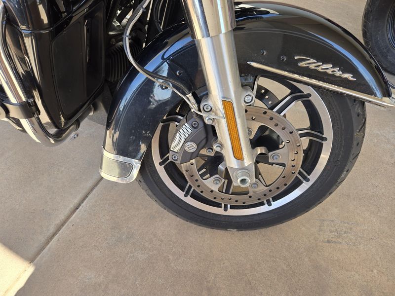 USED 2018 HARLEY ELECTRA GLIDE ULTRA CLASSIC Image 18