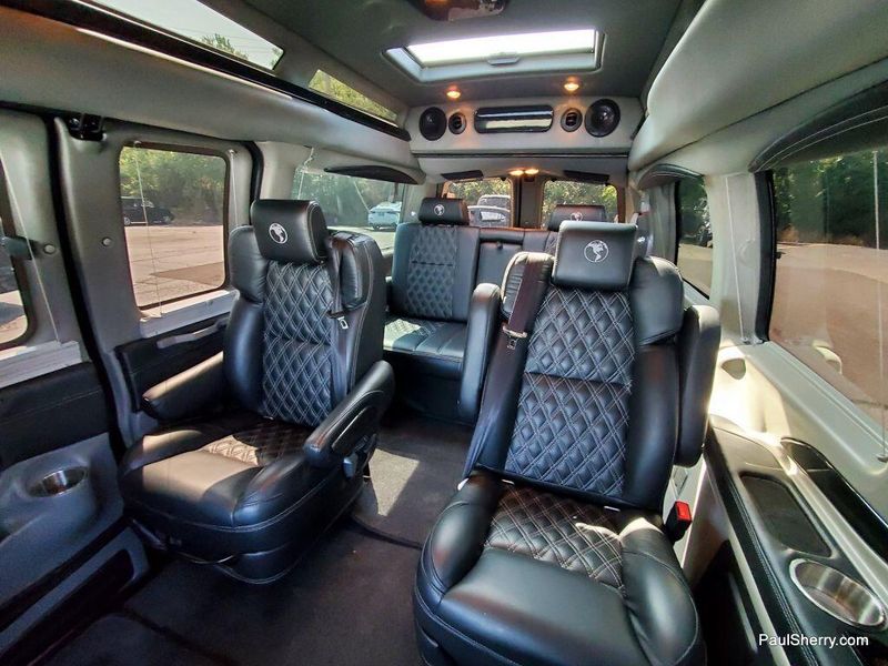 Used 2025 GMC Savana Cargo Image 34