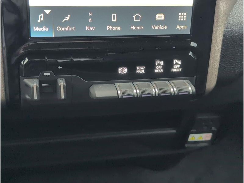 Used 2024 RAM 2500 LaramieImage 16