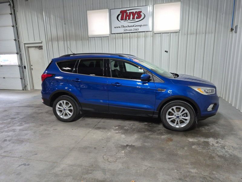 2019 Ford Escape SELImage 2