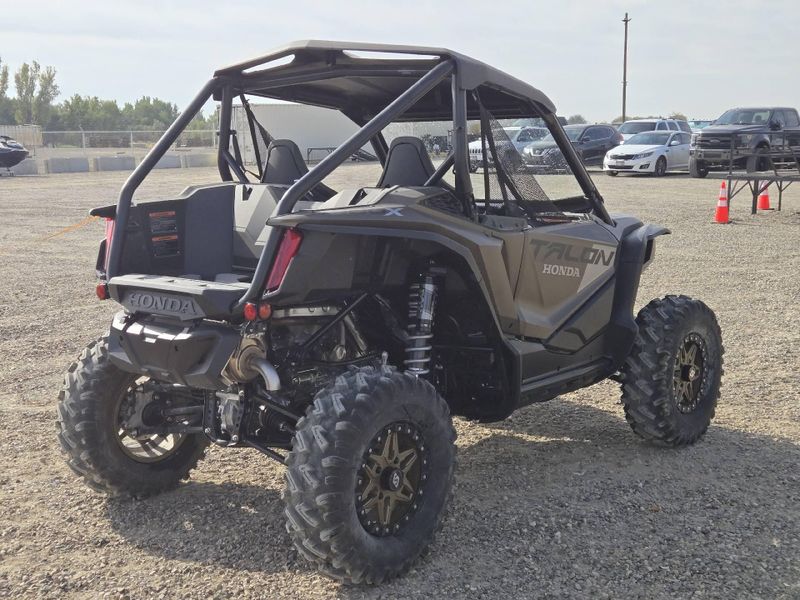 New 2026 Honda TALON 1000X FOX LIVE VALVE Image 6