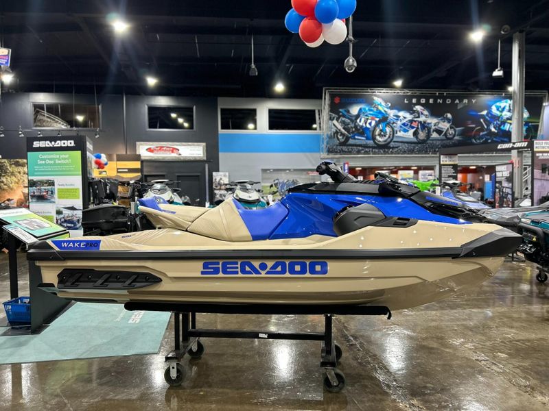 New 2025 Sea-Doo WAKE PRO 230 (SOUND SYSTEM) Image 9