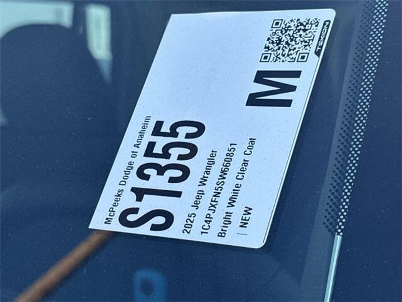 New 2025 Jeep Wrangler 4-door RubiconImage 23