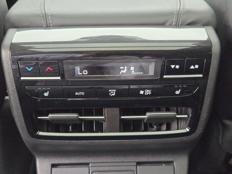 Used 2022 Acura MDX SH-AWD w/Advance Package