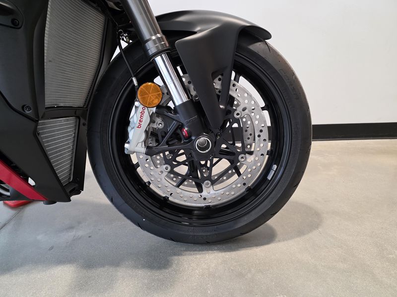 New 2025 Ducati Streetfighter V4 S 3G 