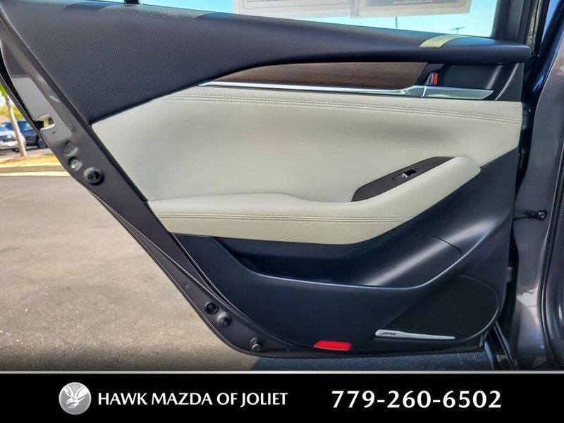 2020 Mazda Mazda6 Signature photo 16