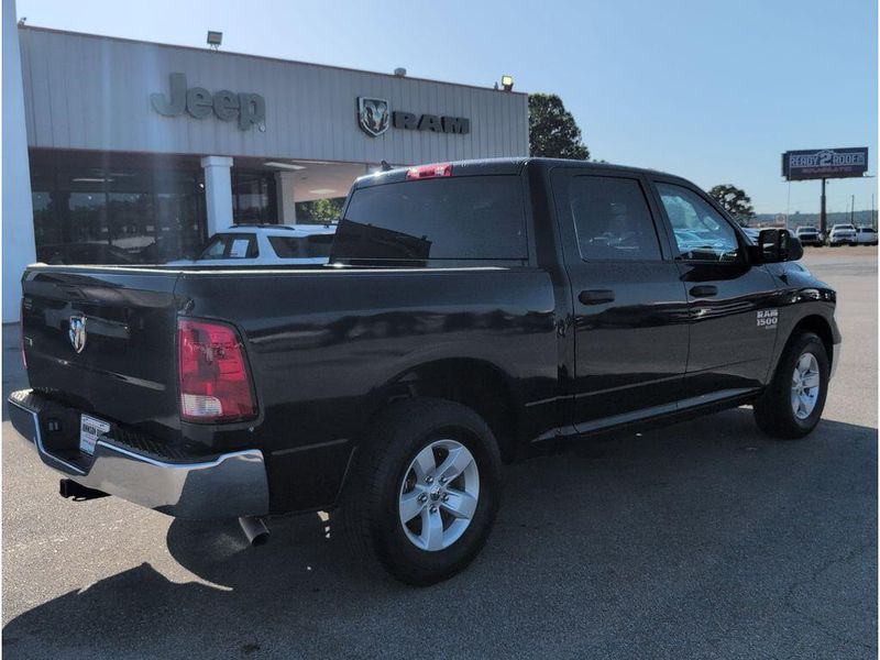 2023 RAM 1500 Classic SLTImage 5