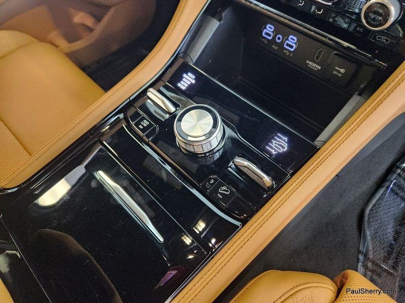 New 2025 Jeep Grand Cherokee Summit Reserve 4x4Image 33