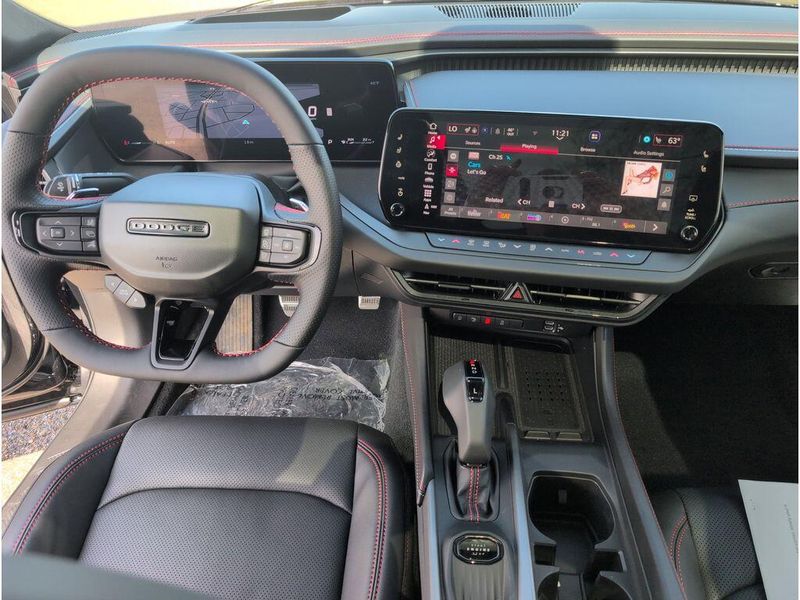 New 2026 Dodge Charger R/T Plus 2-door AwdImage 31
