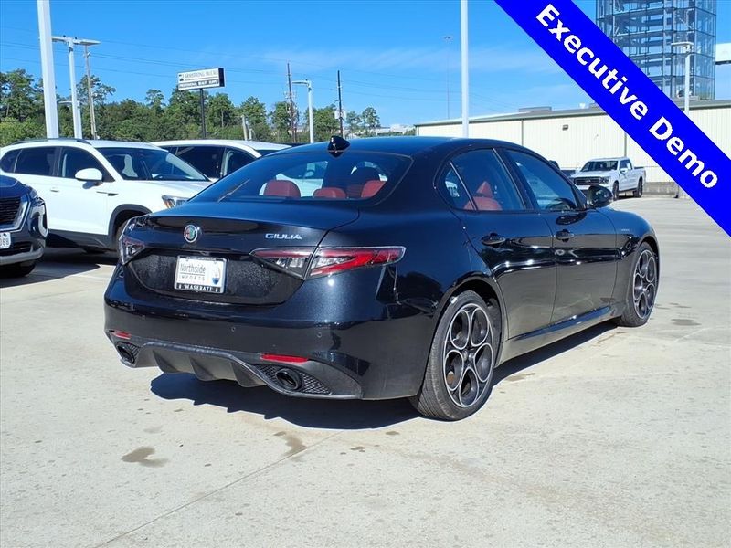 New 2025 Alfa Romeo Giulia RwdImage 7