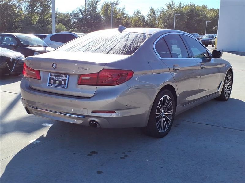 Used 2019 BMW 530i xDriveImage 7