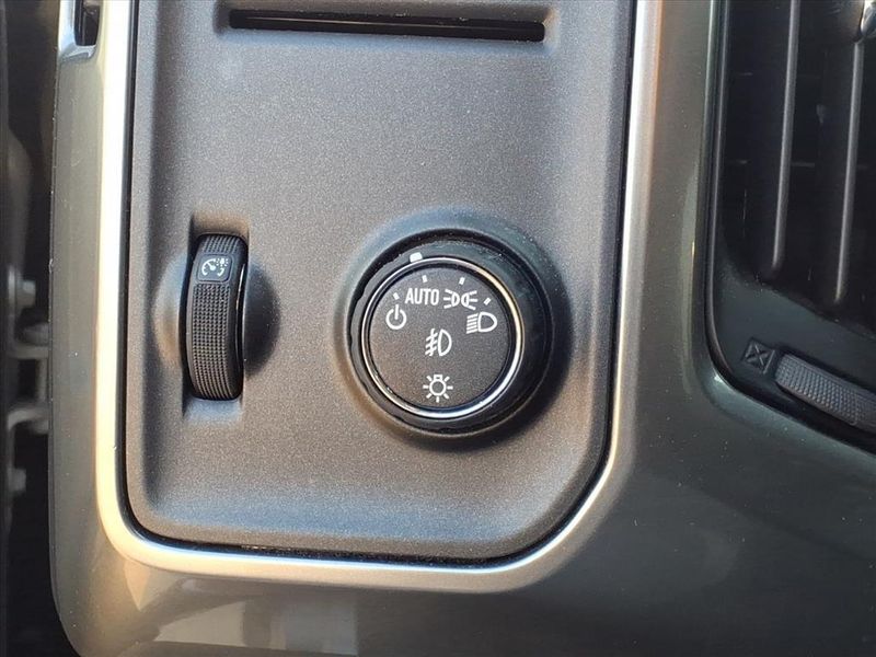 Used 2018 Chevrolet Silverado 1500 LTImage 20