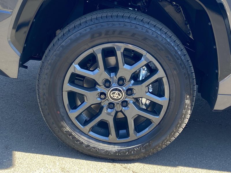 New 2026 Toyota Tundra PlatinumImage 8