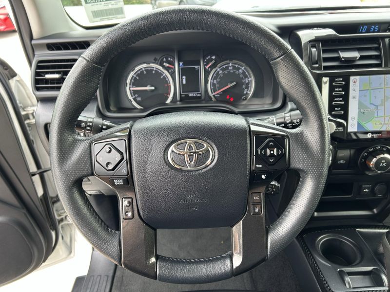 Used 2021 Toyota 4Runner TRD Off-Road PremiumImage 28