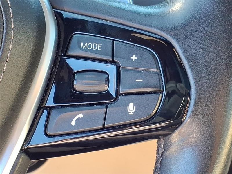 Used 2019 BMW 530i xDriveImage 19