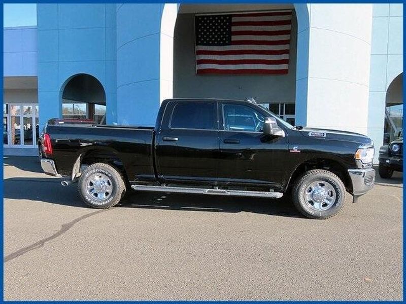 2024 RAM 2500 TradesmanImage 1