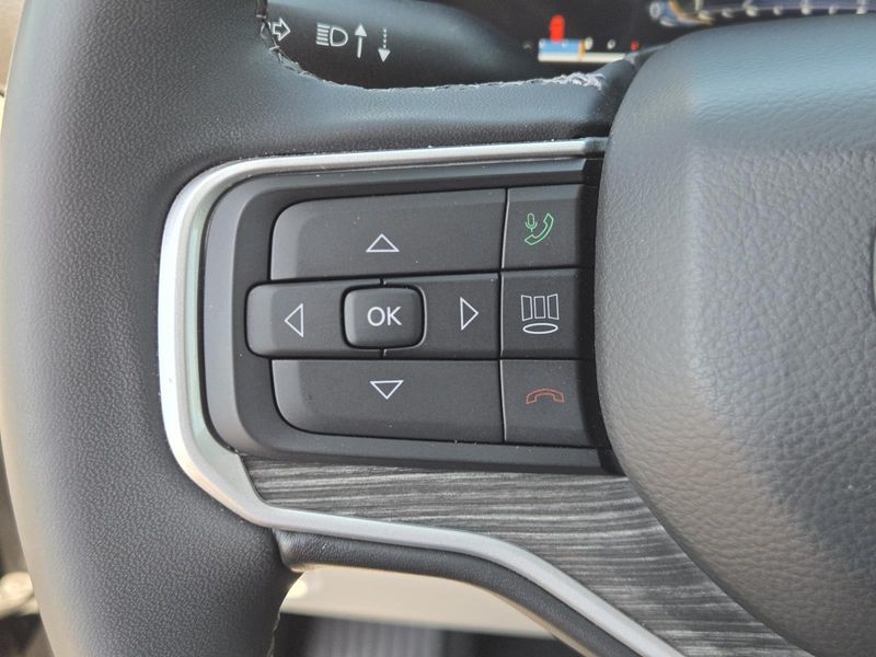 2022 Jeep Wagoneer Series II 4x2