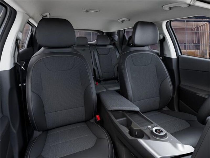 2025 Kia EV6 LightImage 15