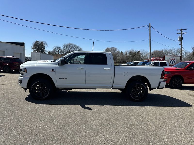 2024 RAM 3500 Laramie Crew Cab 4x4 6