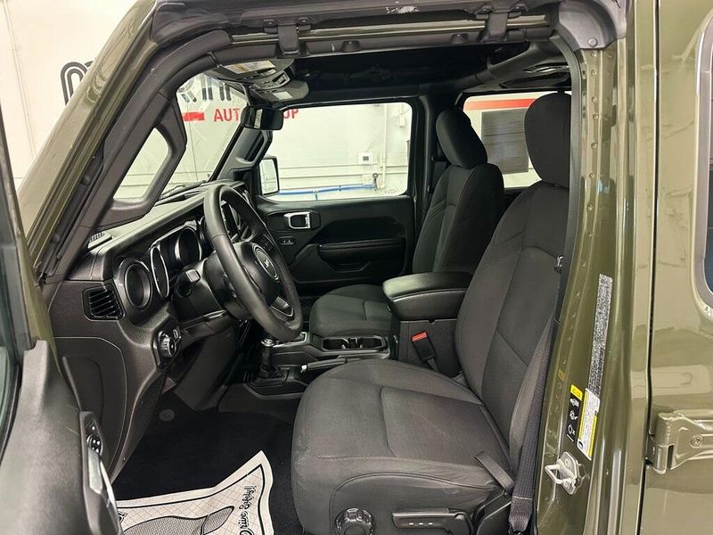 2023 Jeep Wrangler SportImage 20