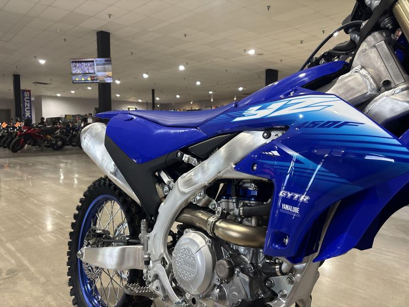 New 2027 Yamaha YZ450F Image 18