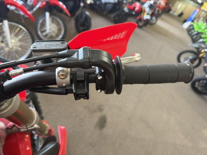 New 2025 Honda CRF450RX Image 12