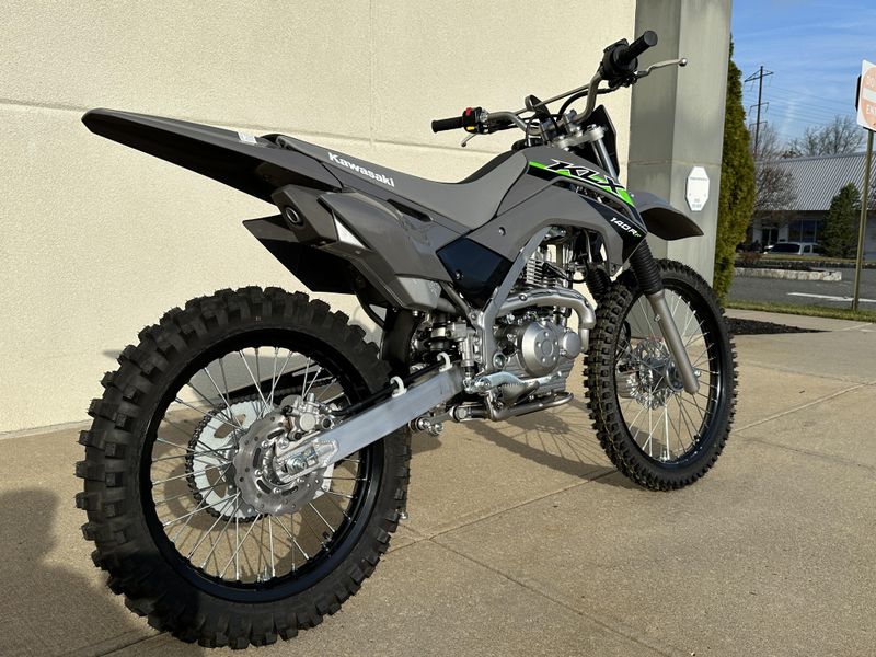 2025 Kawasaki KLX 140R FImage 3