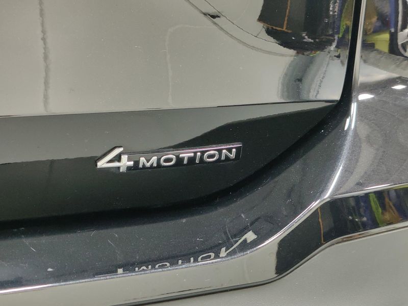 Used 2025 Volkswagen Tiguan S 4-Motion AWDImage 5