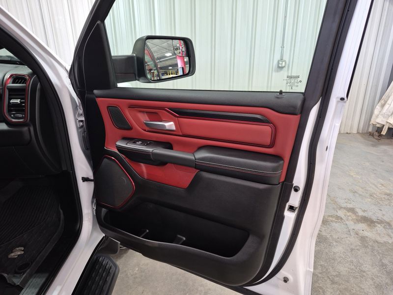2024 RAM 1500 RebelImage 12
