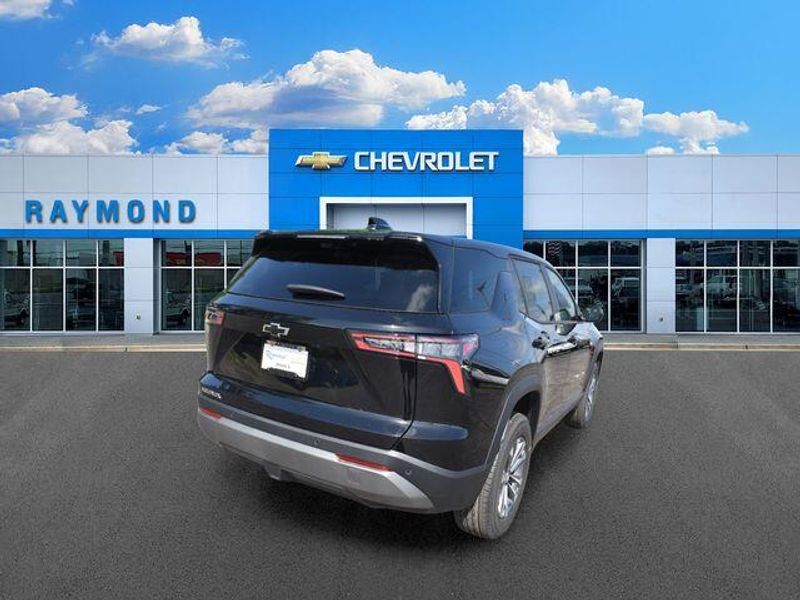 New 2026 Chevrolet Equinox LTImage 4