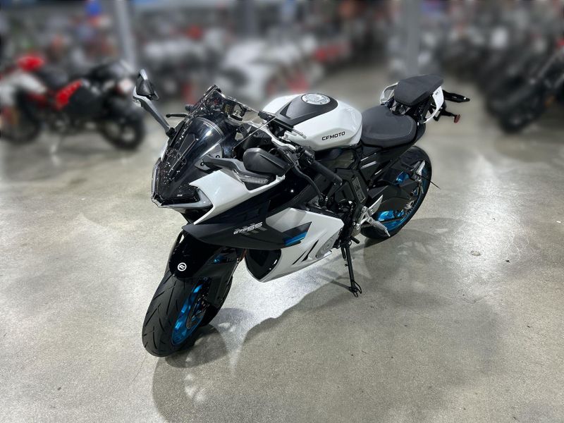 New 2025 CFMOTO 675SS Image 11