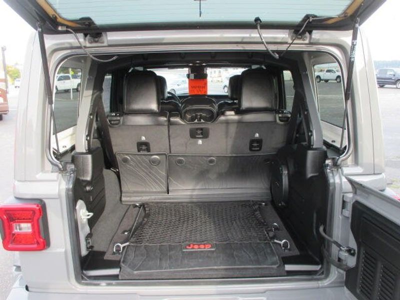 Used 2023 Jeep Wrangler High AltitudeImage 8