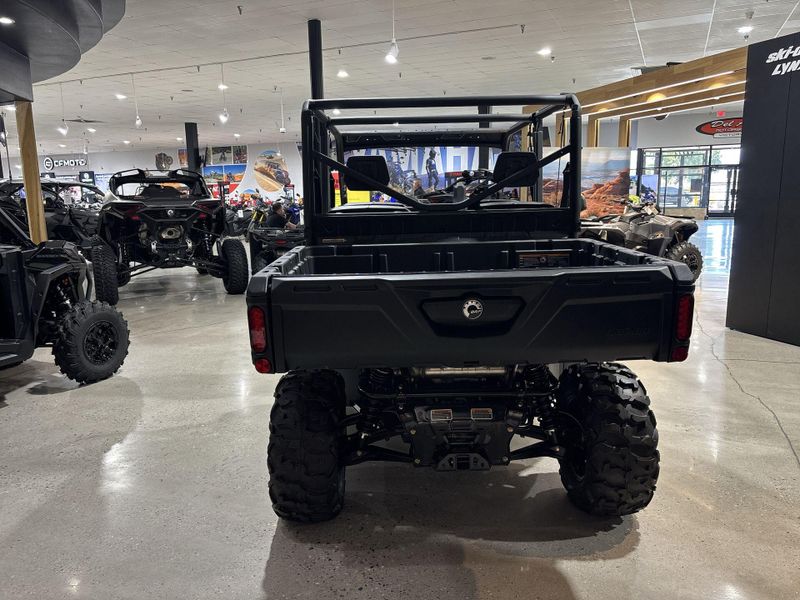 New 2026 Can-Am DEFENDER MAX DPS HD9 Image 14