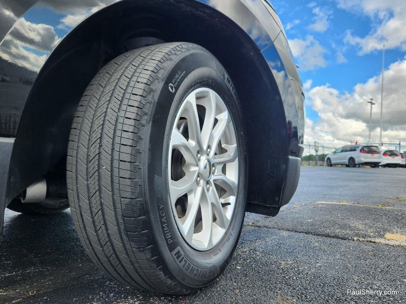 Used 2021 Chevrolet Equinox LT
