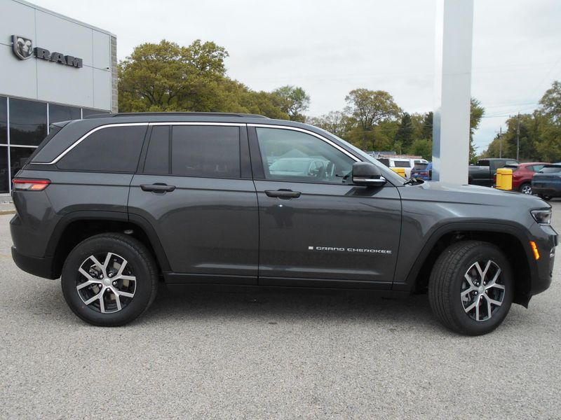 2025 Jeep Grand Cherokee Limited 4x4Image 33