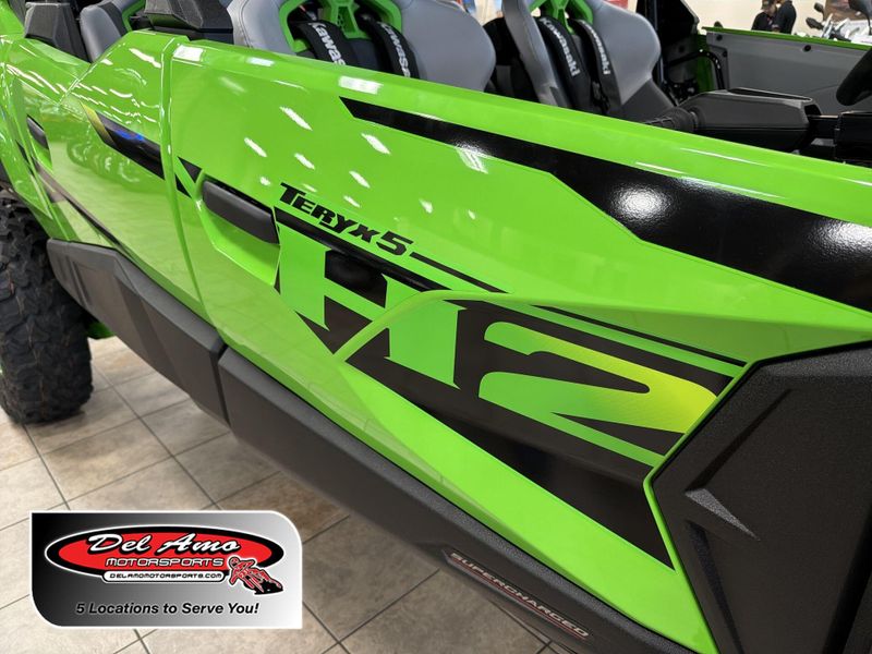 New 2026 Kawasaki TERYX5 H2 DELUXE ES Image 1