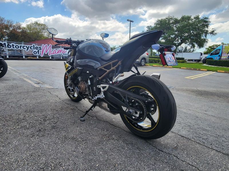 Used 2024 BMW S 1000 R Image 7