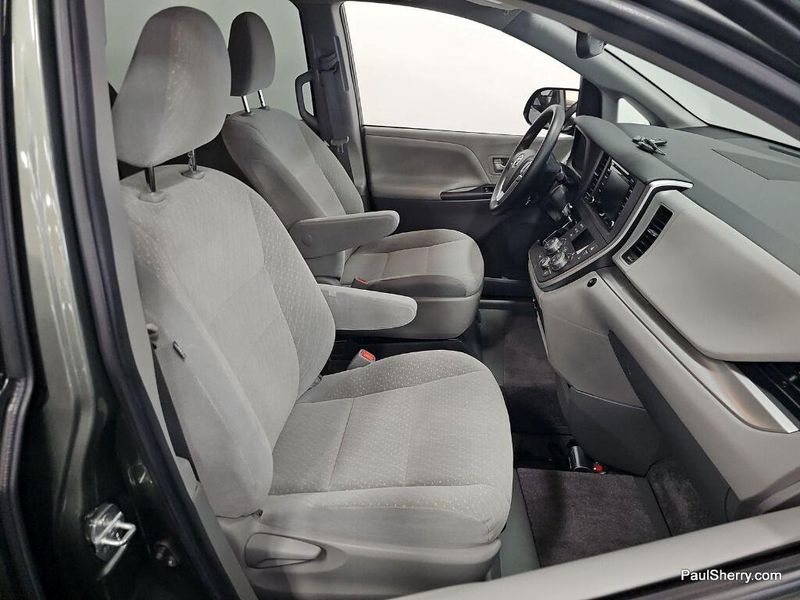 Used 2020 Toyota Sienna LE
