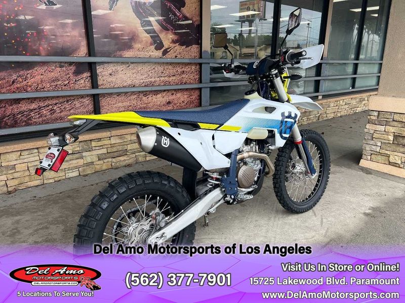 2024 HUSQVARNA FE 501S  in a WHITE exterior color. Del Amo Motorsports of Los Angeles (562) 262-9181 delamomotorsports.com 