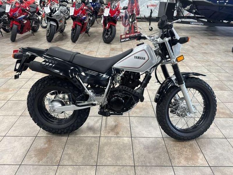 New 2026 Yamaha TW200 Image 18