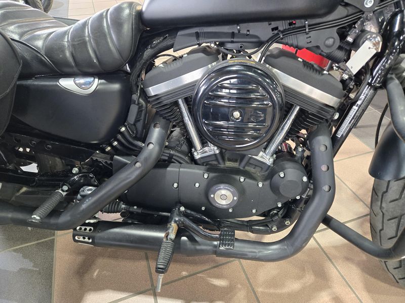 2022 HARLEY SPORTSTER IRON 883 Image 11