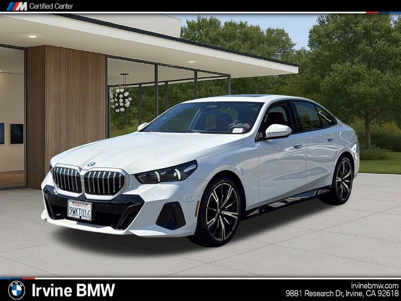 Used 2026 BMW 5 Series 530iImage 1