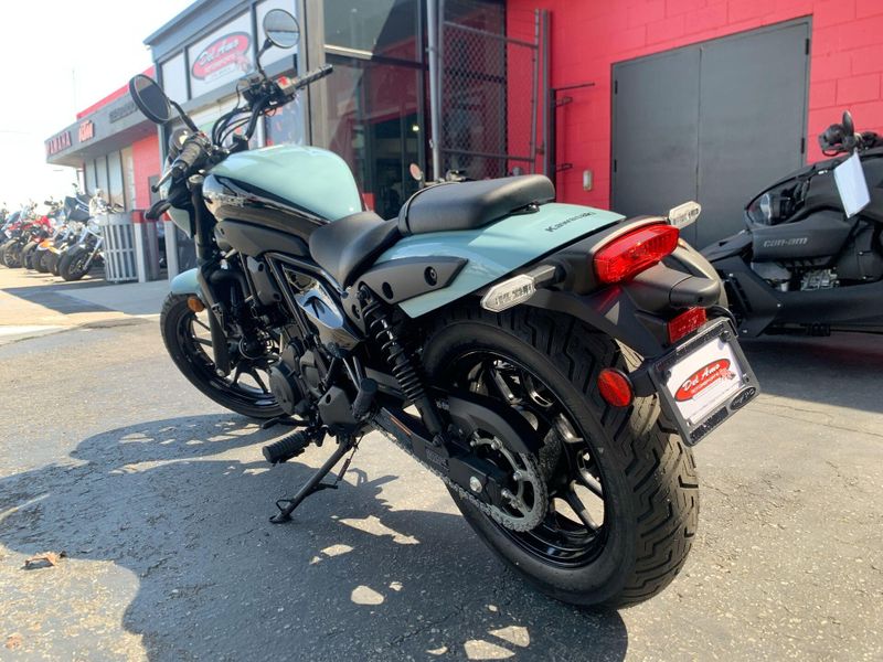 New 2025 Kawasaki ELIMINATOR SE ABS Image 15