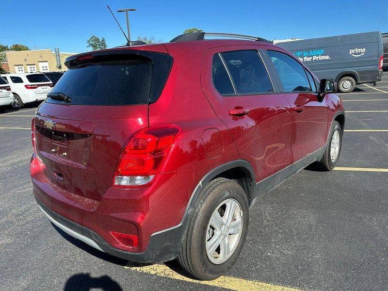 2021 Chevrolet Trax LT photo 5