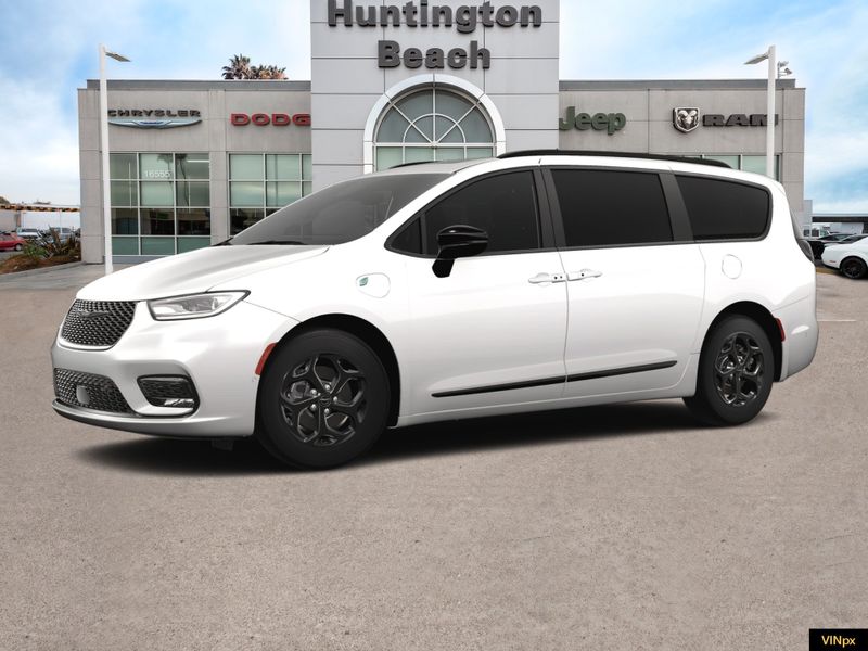 2024 Chrysler Pacifica Hybrid Select Premium SImage 2