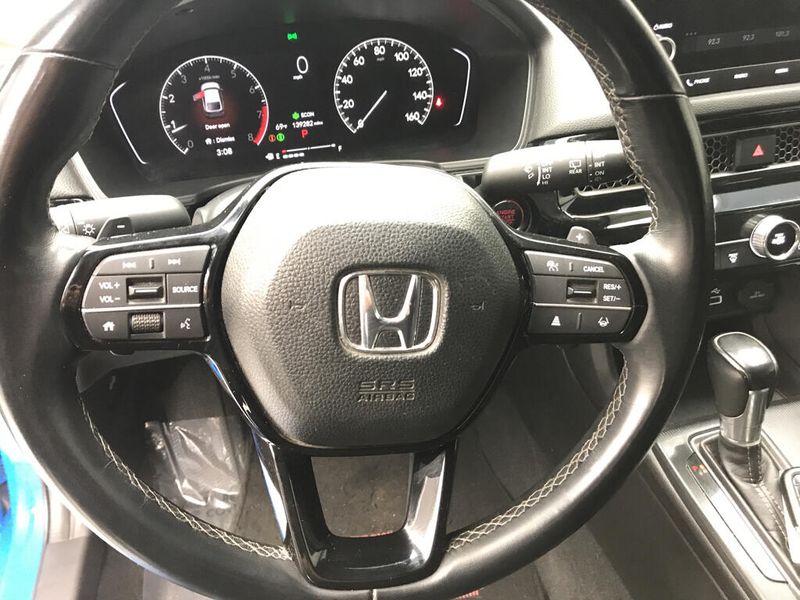 Used 2022 Honda Civic Hatchback SportImage 11