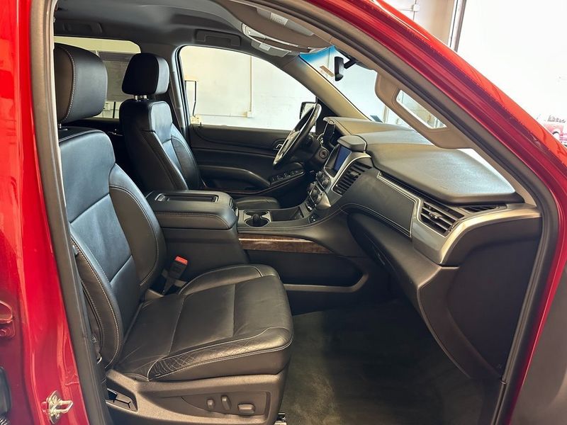 2015 Chevrolet Suburban 1500 LTImage 29
