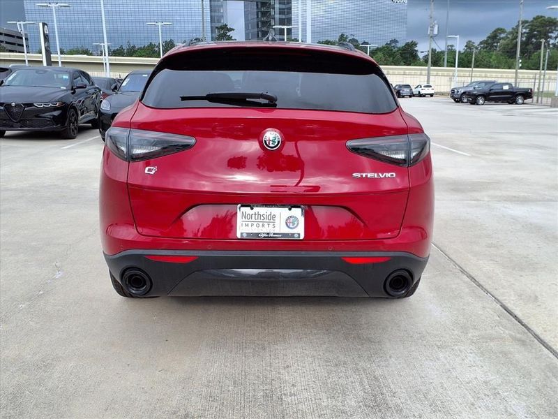 New 2026 Alfa Romeo Stelvio Image 8