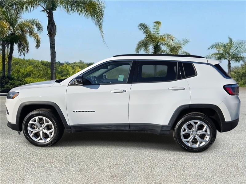 Used 2024 Jeep Compass Latitude 4x4